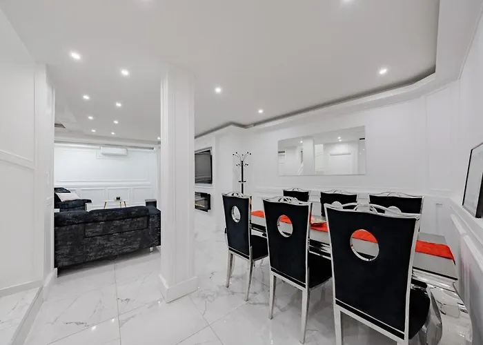 3 Bedrooms - 14hv * كان