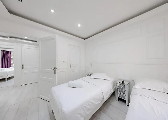 شقة 3 Bedrooms - 14hv كان