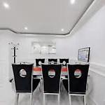 Appartement 3 Bedrooms - 14hv