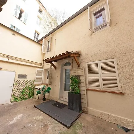 Appartement 3 Bedrooms - 14hv *