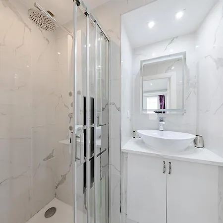 3 Bedrooms - 14hv *