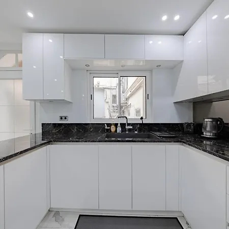 Appartement 3 Bedrooms - 14hv *